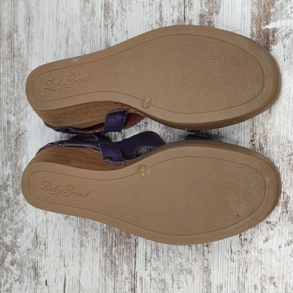 🟥NWOT Lucky Brand Bree Purple Leather Strappy Platform Wedge Sandal - Picture 14 of 16